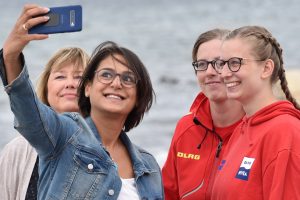 Selfie mit Serpil Midyyatli