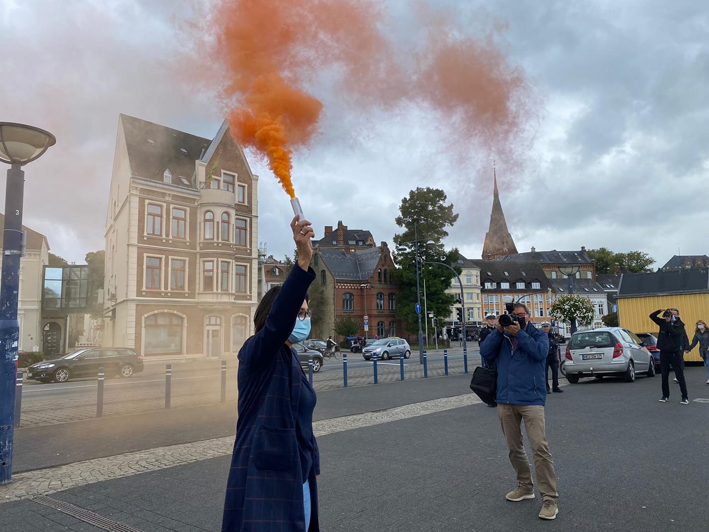 Bei der Demo der Seebrücke in Flensburg.